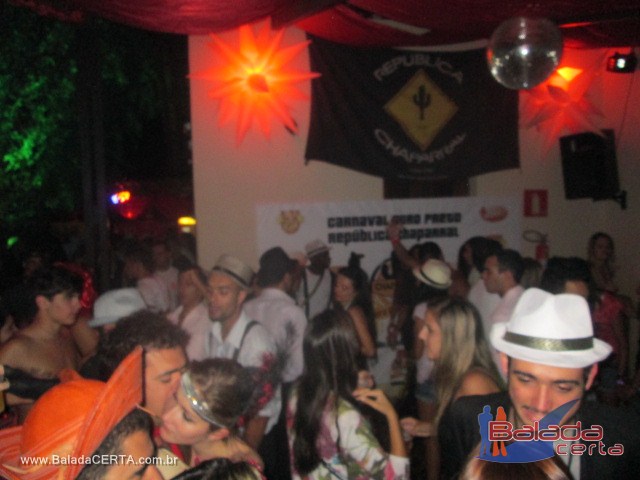 Balada: Fotos da Festa Cabar� na Rep�blica Chaparral em Ouro Preto / MG
