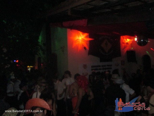 Balada: Fotos da Festa Cabar� na Rep�blica Chaparral em Ouro Preto / MG