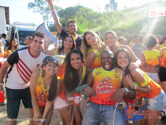 Balada: Show com a Banda Asa, Show do Naldo e presena de DJ Nero no Bloco da Ladera no Carnaval 2013 em Ouro Preto / MG