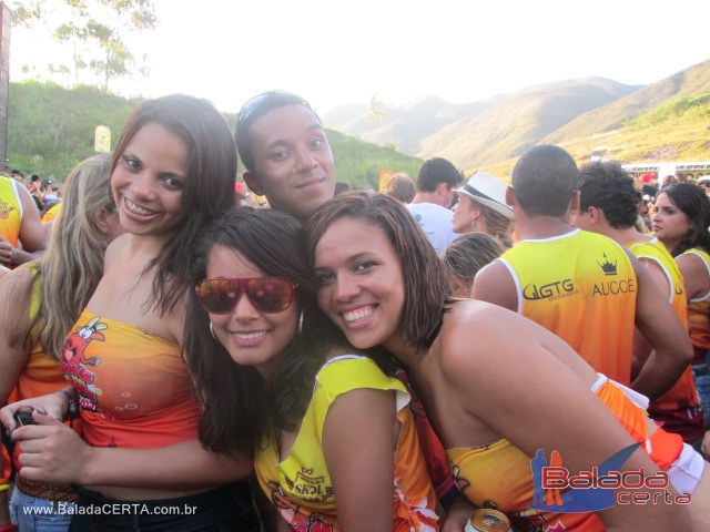 Balada: Show com a Banda Asa, Show do Naldo e presen�a de DJ Nero no Bloco da Ladera no Carnaval 2013 em Ouro Preto / MG