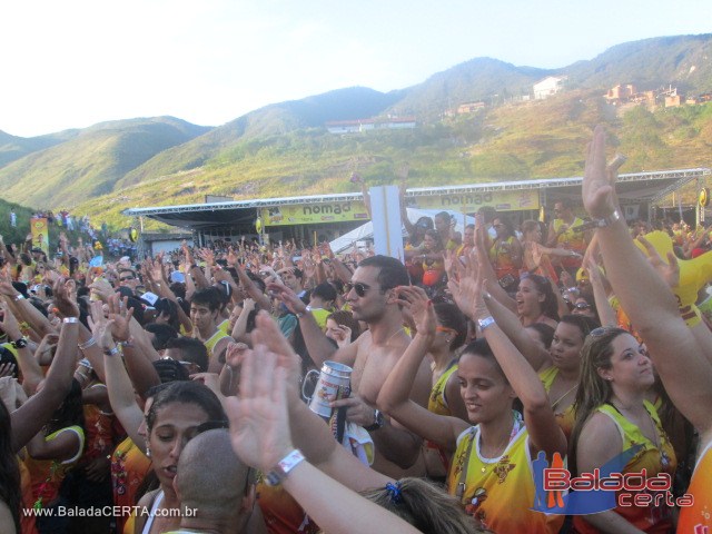 Balada: Show com a Banda Asa, Show do Naldo e presen�a de DJ Nero no Bloco da Ladera no Carnaval 2013 em Ouro Preto / MG