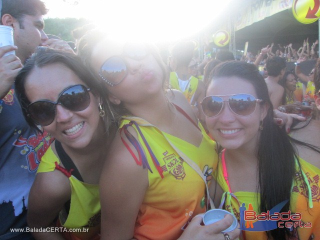 Balada: Show com a Banda Asa, Show do Naldo e presen�a de DJ Nero no Bloco da Ladera no Carnaval 2013 em Ouro Preto / MG