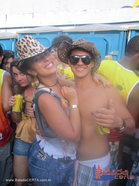 Balada: Show com a Banda Asa, Show do Naldo e presen�a de DJ Nero no Bloco da Ladera no Carnaval 2013 em Ouro Preto / MG