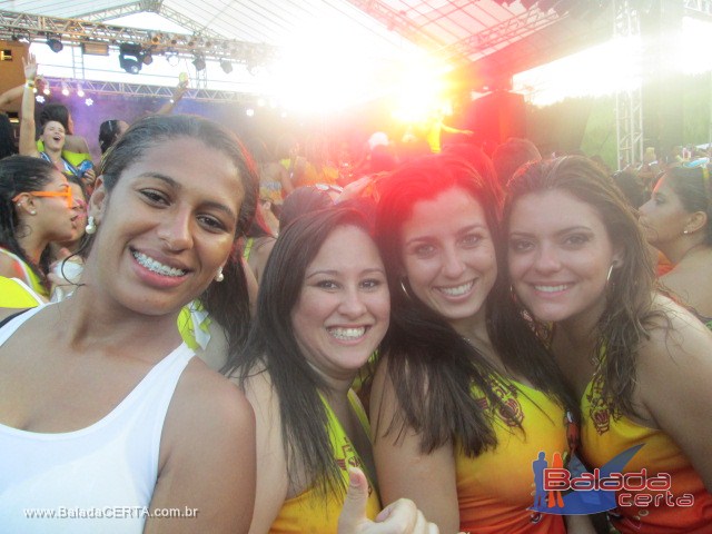 Balada: Show com a Banda Asa, Show do Naldo e presen�a de DJ Nero no Bloco da Ladera no Carnaval 2013 em Ouro Preto / MG