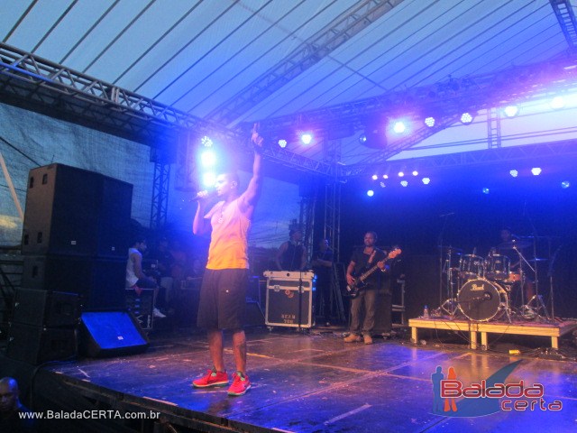 Balada: Show com a Banda Asa, Show do Naldo e presen�a de DJ Nero no Bloco da Ladera no Carnaval 2013 em Ouro Preto / MG