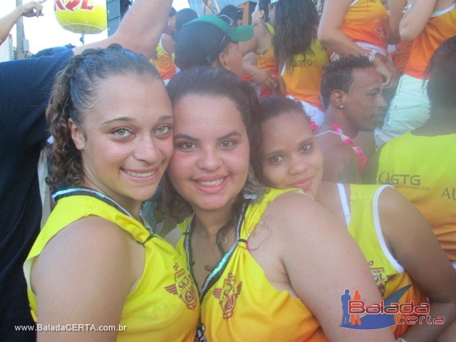 Balada: Show com a Banda Asa, Show do Naldo e presen�a de DJ Nero no Bloco da Ladera no Carnaval 2013 em Ouro Preto / MG