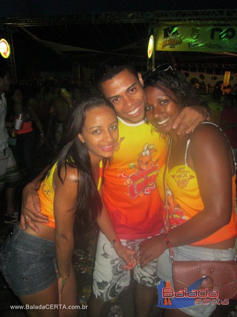 Balada: Show com a Banda Asa, Show do Naldo e presen�a de DJ Nero no Bloco da Ladera no Carnaval 2013 em Ouro Preto / MG