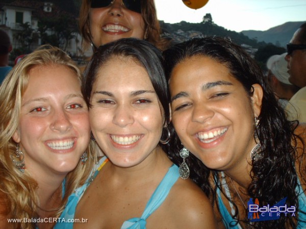 Balada: Fotos do carnaval em Ouro Preto 2009 com o Bloco da Praia