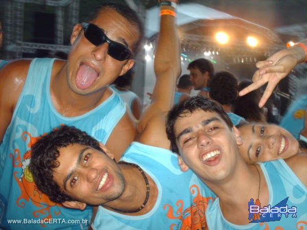 Balada: Fotos do carnaval em Ouro Preto 2009 com o Bloco da Praia