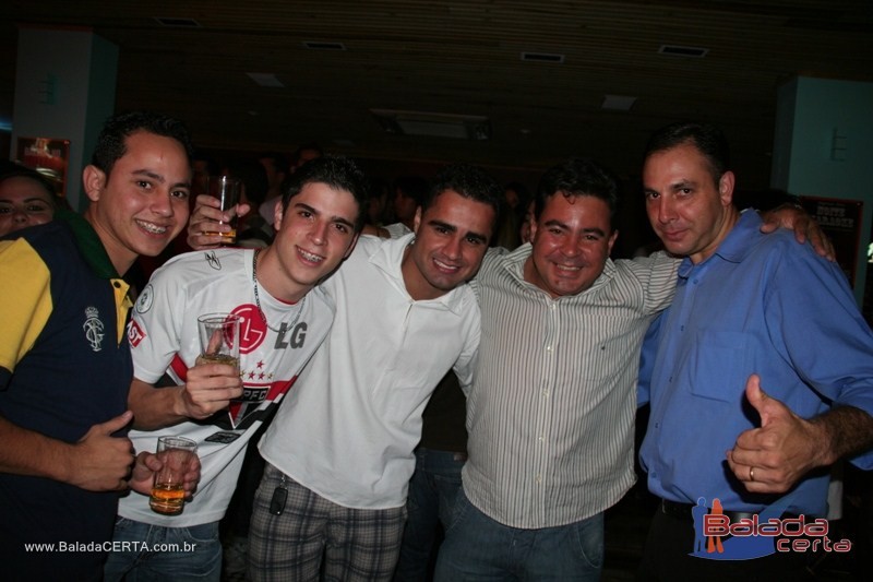 Balada: Fotos de quinta-feira na PoiZ� em �guas Claras/DF