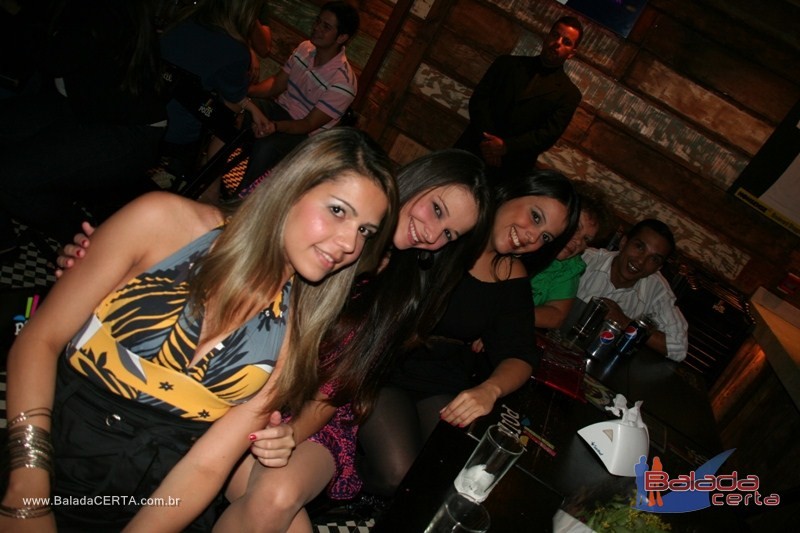 Balada: Fotos de quinta-feira na PoiZ� em �guas Claras/DF