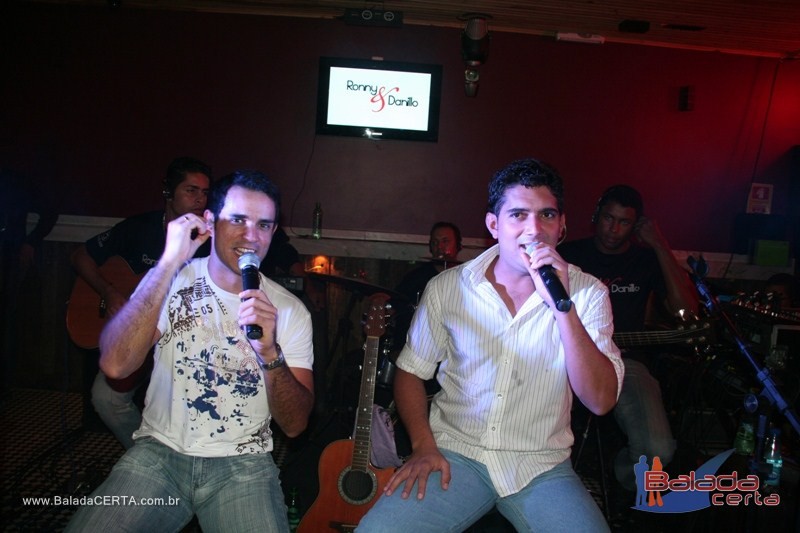Balada: Fotos de quinta-feira na PoiZ� em �guas Claras/DF