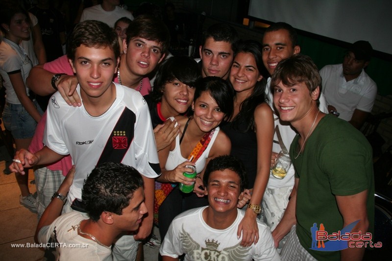 Balada: Fotos de domingo no Nana Bar em �guas Claras - DF