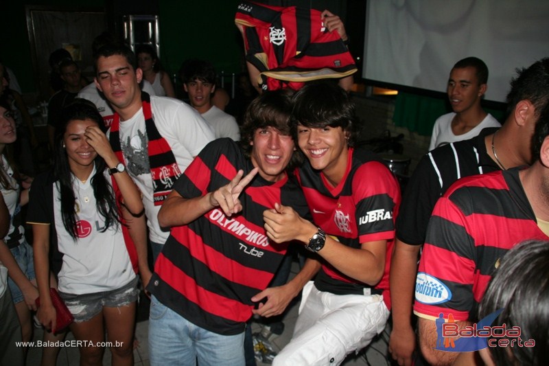 Balada: Fotos de domingo no Nana Bar em �guas Claras - DF