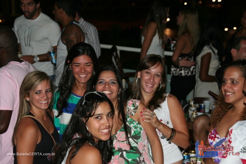 Balada: Fotos de domingo no Nana Bar em �guas Claras - DF
