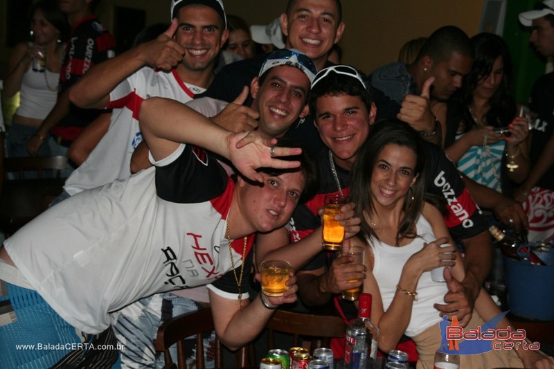 Balada: Fotos de domingo no Nana Bar em �guas Claras - DF