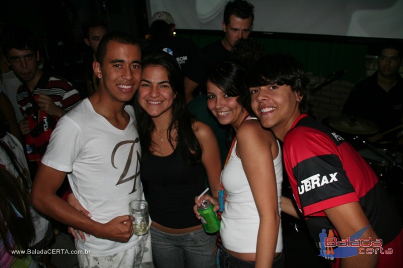Balada: Fotos de domingo no Nana Bar em �guas Claras - DF