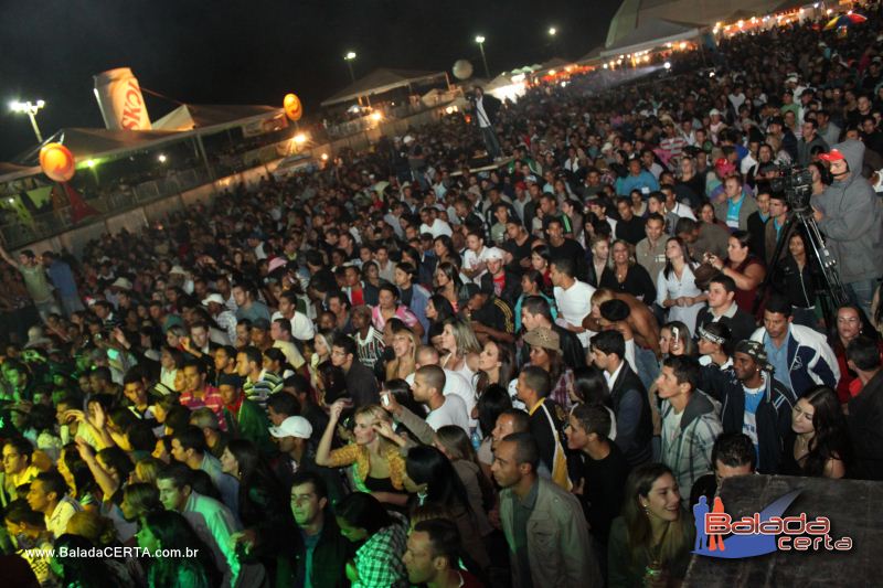 Balada: Braslia Rodeio Show - Parque Leo - DF