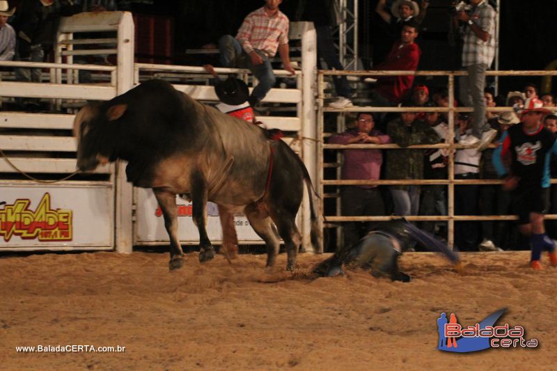 Balada: Braslia Rodeio Show - Parque Leo - DF