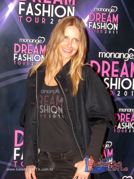 Balada: Monange Dream Fashion Tour 2011