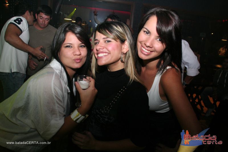 Balada: Fotos de quinta no Ca�apa Bar em Taguatinga - DF