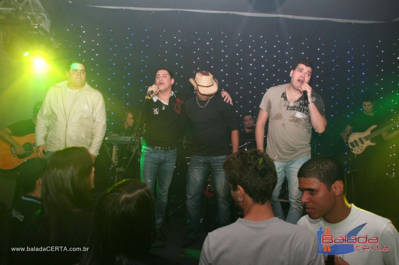 Balada: Fotos de quinta no Ca�apa Bar em Taguatinga - DF