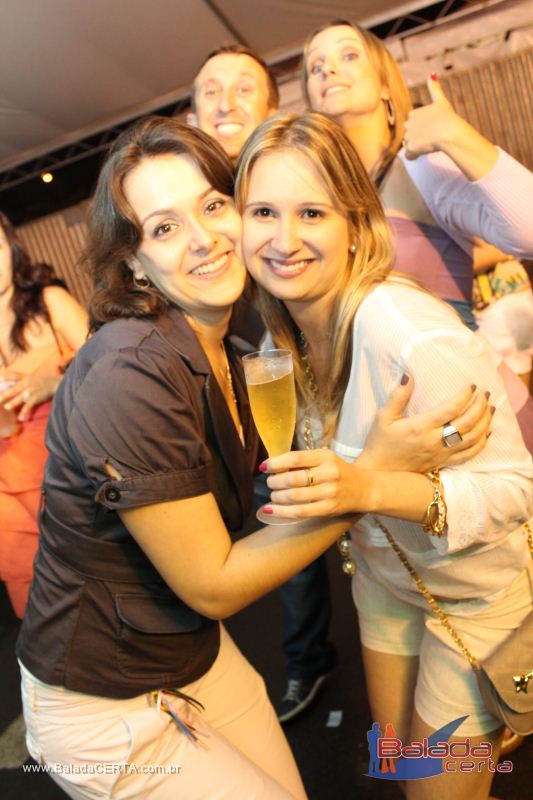 Balada: Festa de Fim de Ano - Nossa Praia 2011 - Junior & Marlon