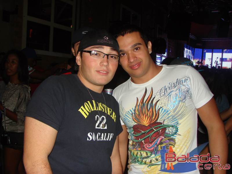 Balada: Show do Belo no Santa Clara