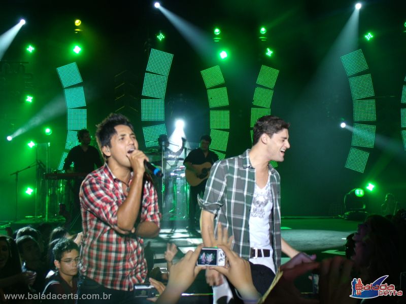 Balada: Fotos do Show Fred & Gustavo, no Center Convention em Uberlandia