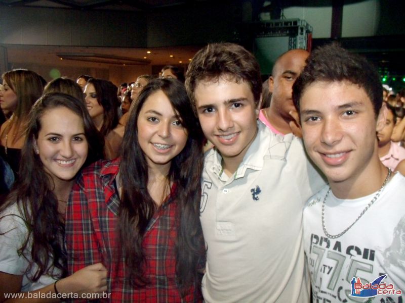 Balada: Fotos do Show Fred & Gustavo, no Center Convention em Uberlandia