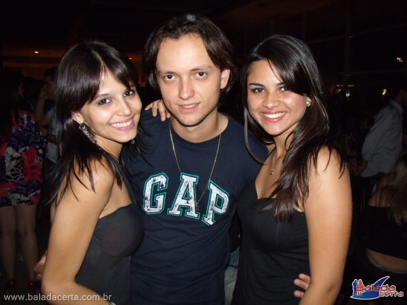 Balada: Fotos do Show Fred & Gustavo, no Center Convention em Uberlandia