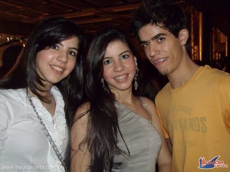 Balada: Fotos do Show Fred & Gustavo, no Center Convention em Uberlandia