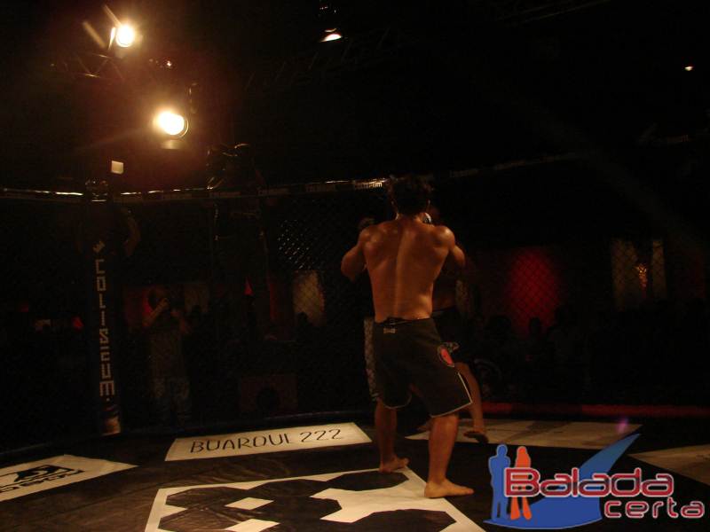 Balada: The Coliseum no Vila dos Ip�s