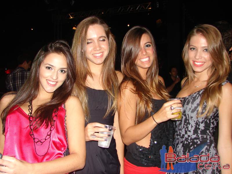 Balada: The Coliseum no Vila dos Ip�s