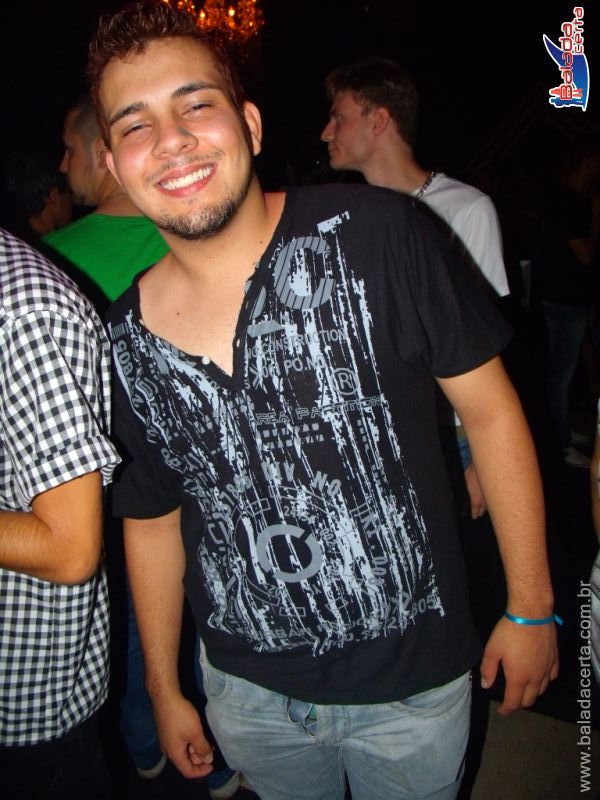 Balada: Fotos de Sexta na Weekend