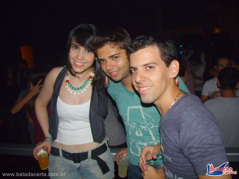 Balada: Fotos de Sexta na Weekend