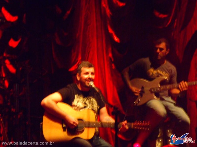 Balada: Emerson Nogueira