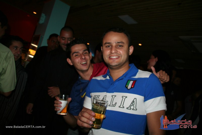 Balada: Fotos de quinta no PoiZ� em �guas Claras - DF