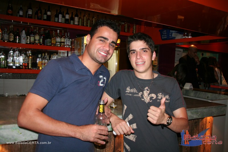 Balada: Fotos de domingo no PoiZ� em �guas Claras - DF