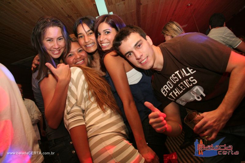 Balada: Fotos de s�bado no Poiz� em �guas Claras - DF