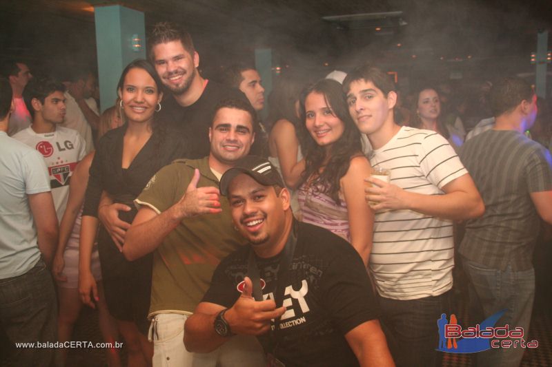 Balada: Fotos de s�bado no Poiz� em �guas Claras - DF