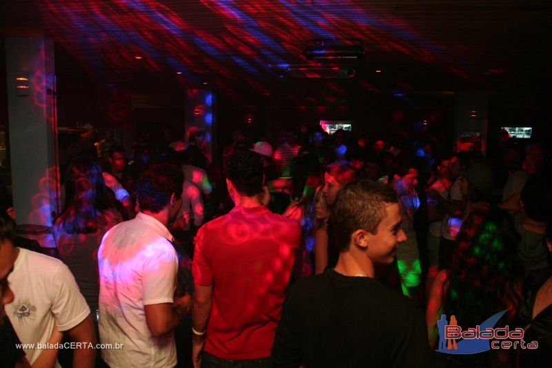 Balada: Fotos de s�bado no Poiz� em �guas Claras - DF