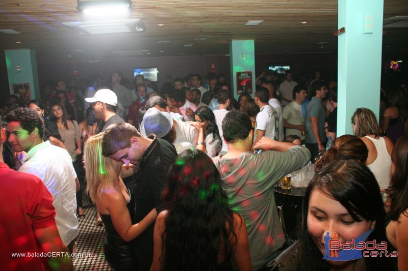 Balada: Fotos de s�bado no Poiz� em �guas Claras - DF