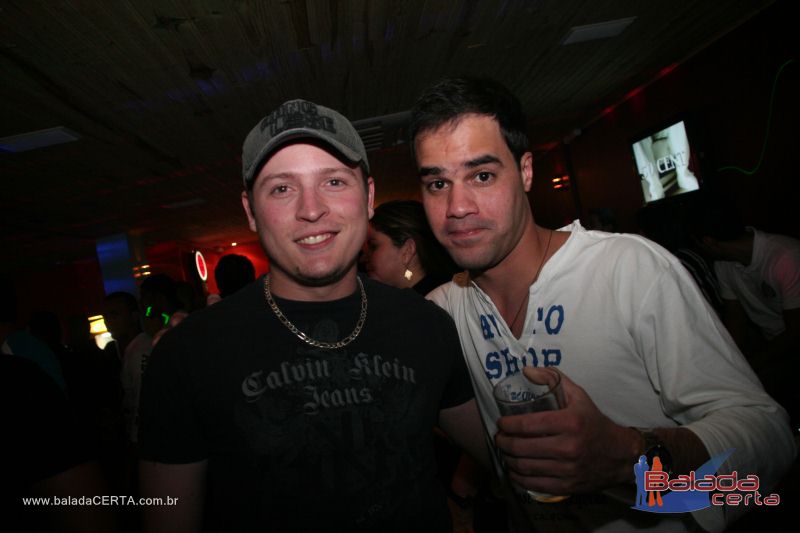 Balada: Fotos de s�bado no Poiz� em �guas Claras - DF