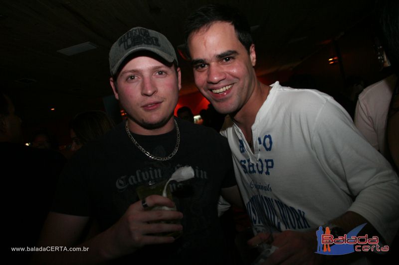 Balada: Fotos de s�bado no Poiz� em �guas Claras - DF