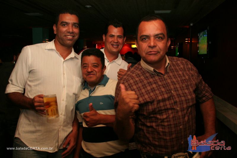 Balada: Fotos de quarta no Poiz� em �guas Claras - DF