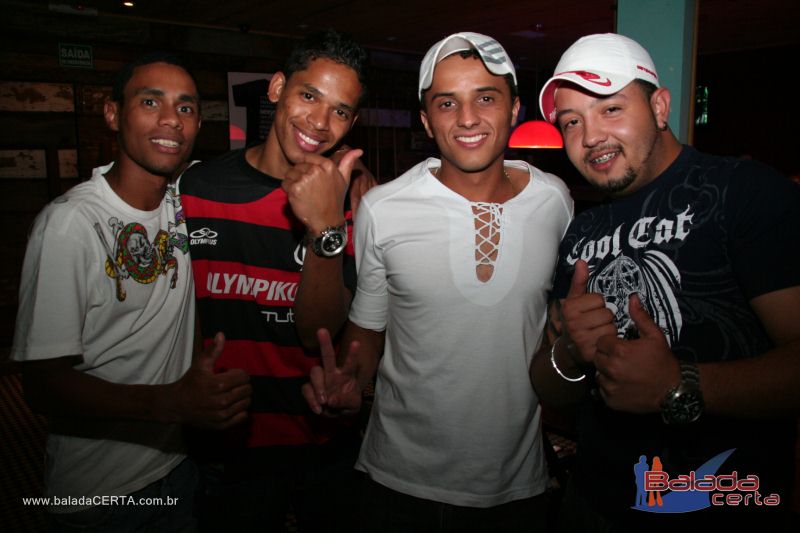 Balada: Fotos de domingo no Poiz� em �guas Claras - DF