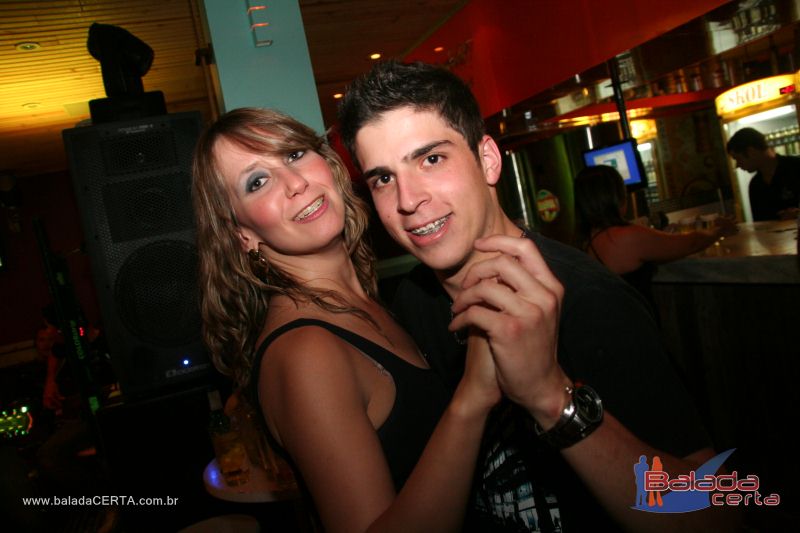 Balada: Fotos de domingo no Poiz� em �guas Claras - DF