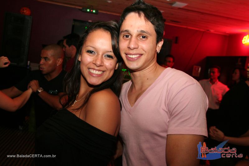Balada: Fotos de sexta no Poiz em guas Claras - DF