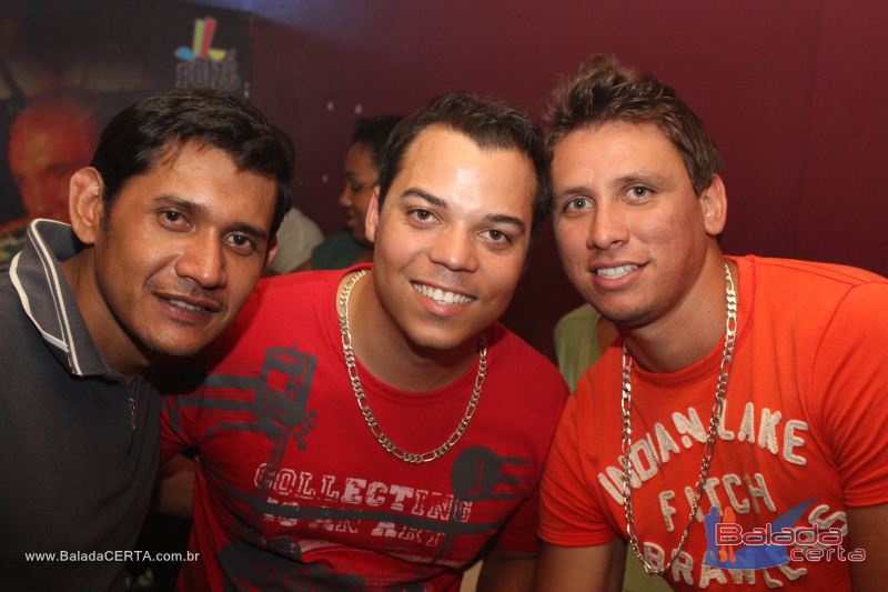 Balada: Fotos de s�bado no Poiz� em �guas Claras - DF